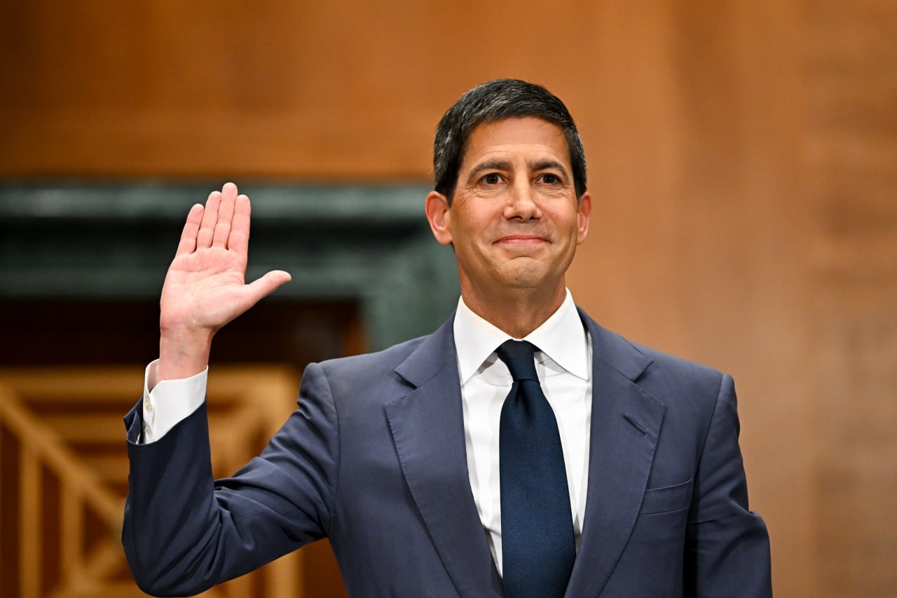 Kevin Warsh is undergoing Senate hearings for the position of Fed Chairman.