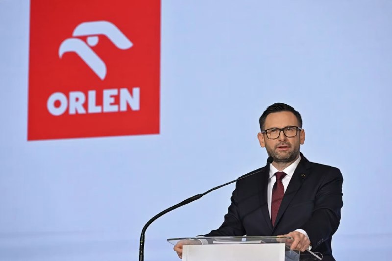 Polonia perdió 856 millones de zlotys (230 millones de dólares) al intentar comprar petróleo venezolano sujeto a sanciones con criptomonedas